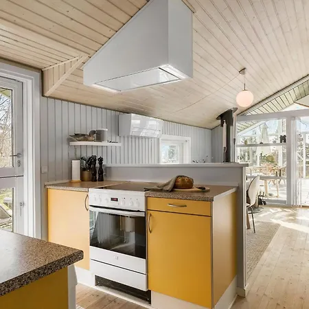 Semesterbostad 3 Bedroom Stunning In